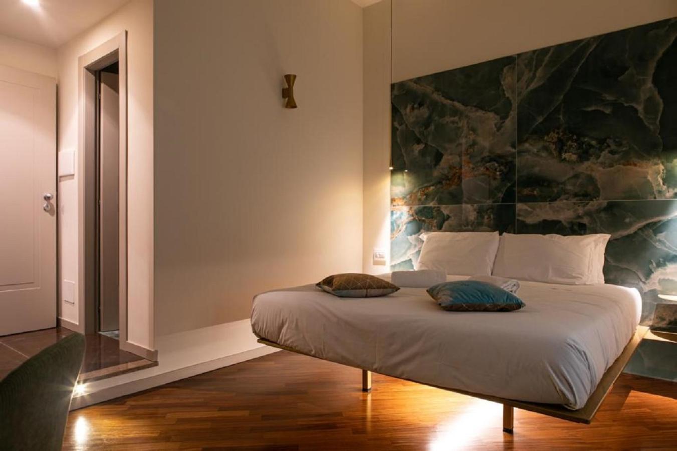 Bhr Cavour 150 Hotel Rome Buitenkant foto